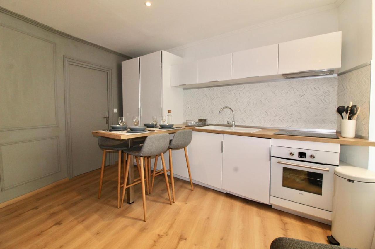 Lovely Apartment Heart Of Golden Square Fiber Wifi Niza Exterior foto