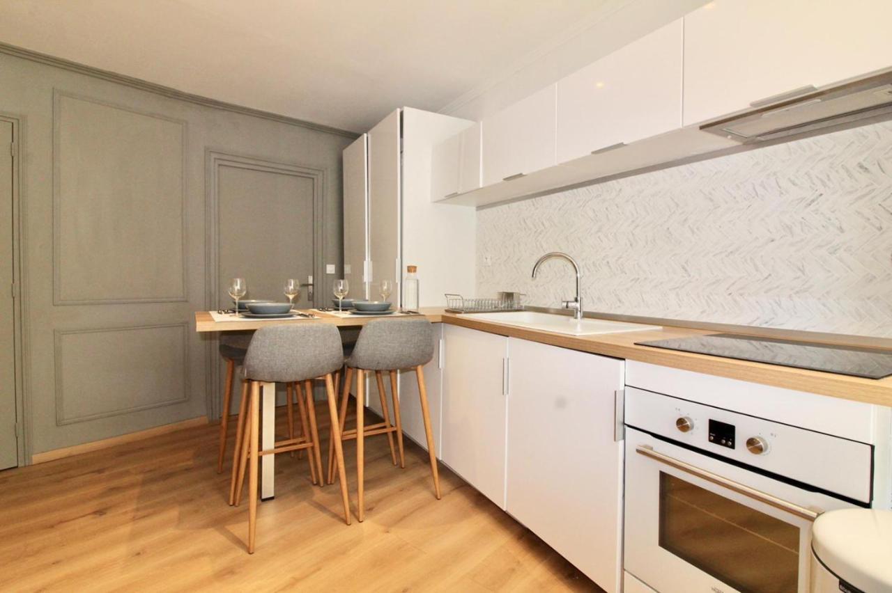 Lovely Apartment Heart Of Golden Square Fiber Wifi Niza Exterior foto